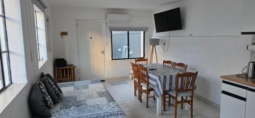 Puerto Madryn Apartment | Depto Gales, a 1 cuadra del mar