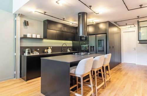 Villa Crespo Apartment | Designer loft · Private sauna & jacuzzi · Palermo