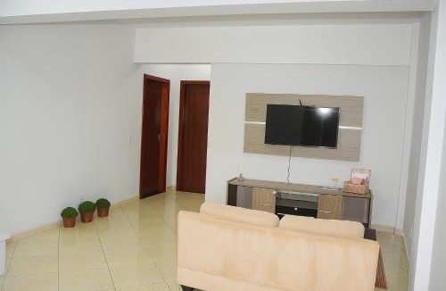 Centro Apartment | Dois quartos Cozinha completa Wi Fi Self check in com senha Central e perto de tudo a 4,4Km da Rodoviária e 15,4 km do Aeroporto Apartamento 301