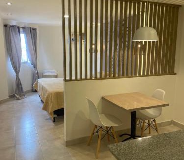 Termas de Rio Hondo Apartment | Dpto flor