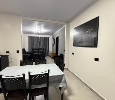 Santa Terezinha do Itaipu Villa | Duas lindas casas para uma grande familia