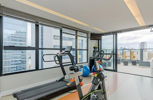 Matriz Apartment | Easy Emiliano - Apartamentos UROOMS