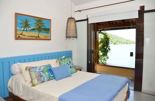 Ponta do Sape House | * EasyHost * PARADISE HOUSE WITH POOL AND PRIVATE BEACH