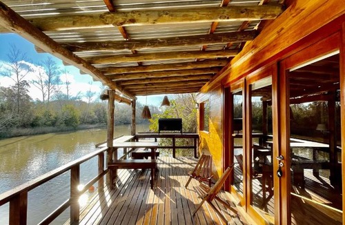 Partido de Tigre House | Eco Cabaña Río con Pileta privada