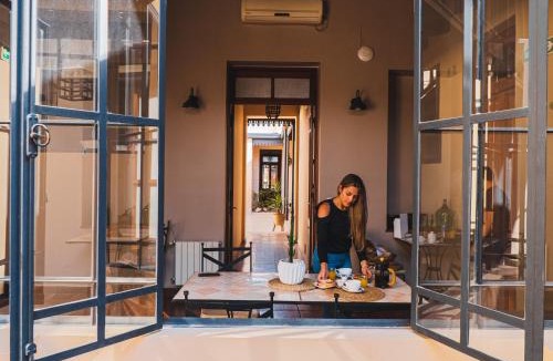 Barrio Centro Hotel | El Arribo Hotel