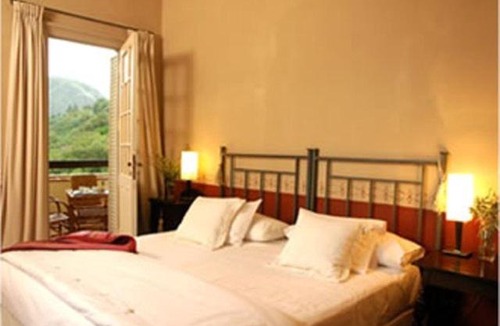 La Cumbre Hotel | El Castillo de Mandl