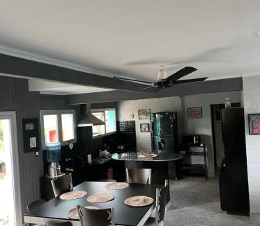 Puerto Piramides House | El Cerezzo