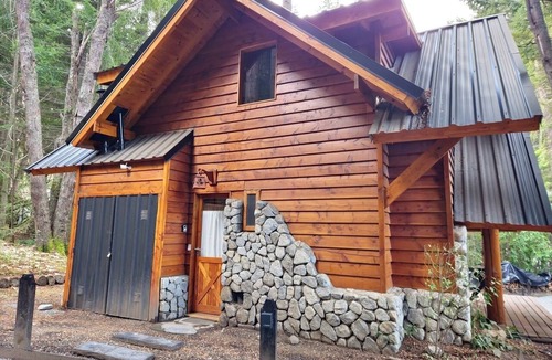 Puerto Manzano Cabin | El Remanso - Cipres Cabin, Bahía Manzano