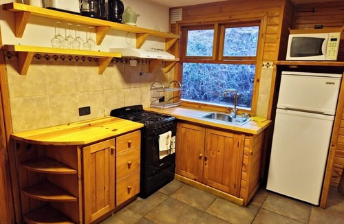 Puerto Manzano Cabin | El Remanso - Radal Cabin, Manzano Bay