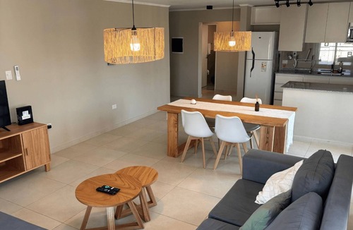 Posadas House | Elegance and comfort with a swimming pool and river views