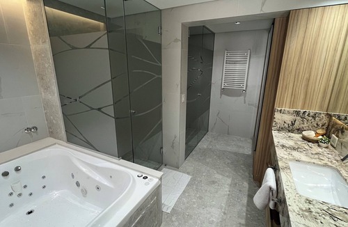 Congreso Hotel | Empire Hotel Buenos Aires by HS