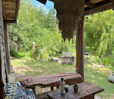 El Bolson Hostel | Entre las Hojas