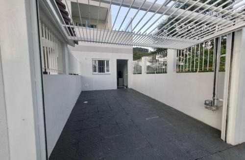 Forquilhinhas Apartment | Espaço inteiro e tranquilo