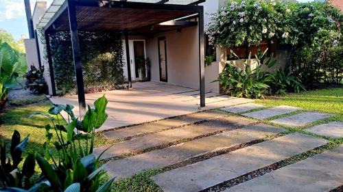 Yerba Buena House | Espectacular casa en Country del golf, Tucumán