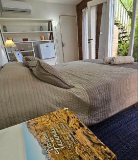 Yerba Buena House | Esperanza Suites