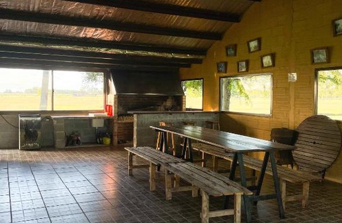 San Miguel del Monte House | Estancia La Manga