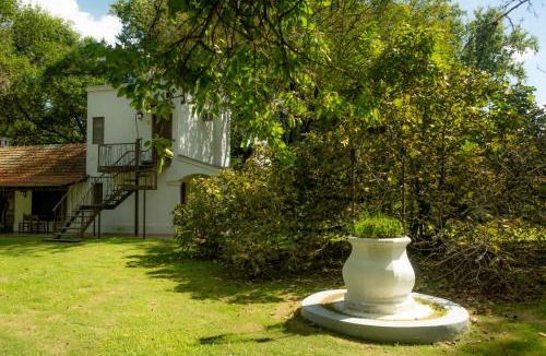 San Antonio de Areco Hotel | Estancia La Cinacina