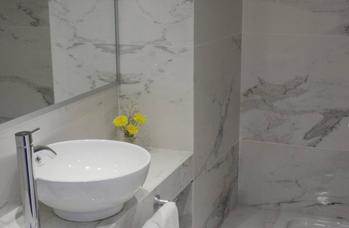 Floresta Apartment | Estudio Para dos Personas con Cama Matrimonial en Barrio Porteño de Floresta