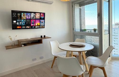 La Perla Apartment | Excelente! Vista al mar con cochera y amenities gimnasio, play room y pileta climatizada