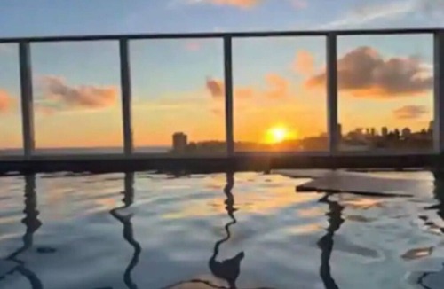 Amaralina Apartment | Exclusive and comfortable. Deluxe, ocean view, for executives and discerning guests. SM
