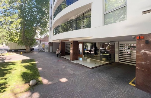 La Perla Apartment | Exclusive studio apartment on Avenida lIbertad street in La Perla Mar del Plata.