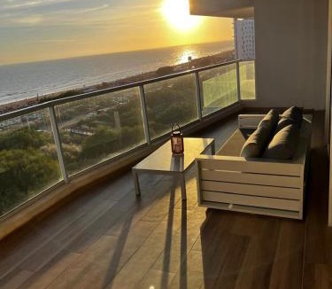 Monte Hermoso Apartment | Exclusivo Semipiso frente al mar