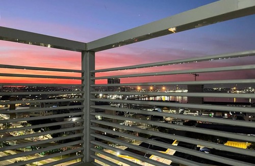 Santo Cristo Apartment | Experience the best of Rio and its vibrant local culture with a cinematic view