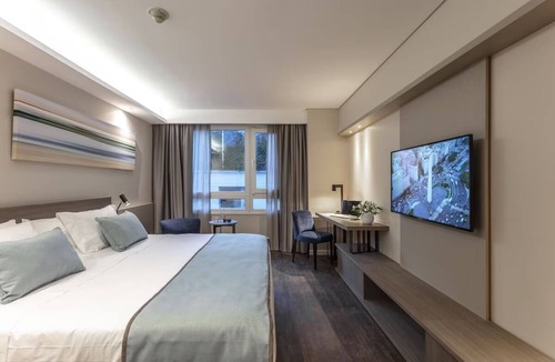 San Nicolas Hotel | Explore Buenos Aires! Fitness, Spa, & Terrace | Near Teatro Colon!