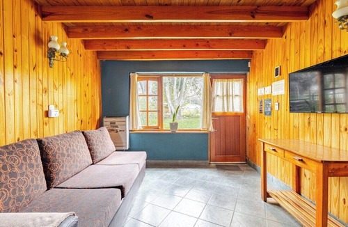 Playa Bonita House | Family bungalow : Garden and barbecue : Playa Bonita Bariloche