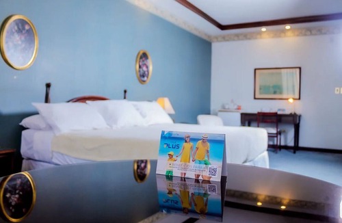 Catedral Hotel | Family Escape in Central Asunción | Pool & Gym Access Near Plaza & Museum