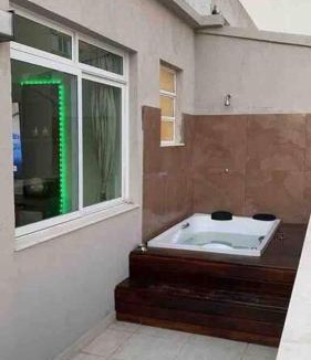 Leme Apartment | Fantastic Penthouse With Jacuzzy and Ocean View