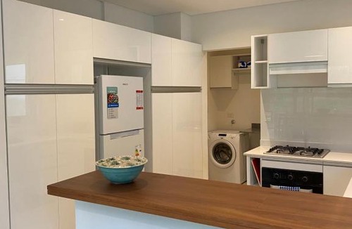 Villa San Lorenzo Apartment | FANTASTICO DUPLEX CON JARDIN Y PISCINA!
