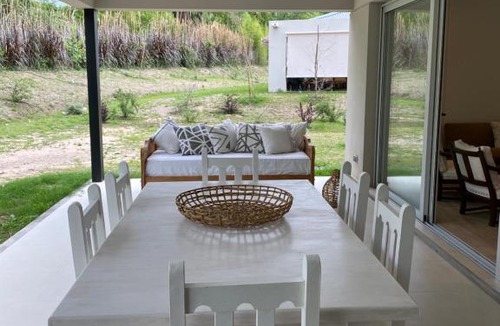 Villa San Lorenzo Apartment | FANTASTICO DUPLEX CON JARDIN Y PISCINA!