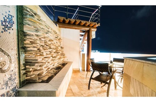 Barra Apartment | FAROL VIEW PENTHOUSE BARRA W POOL