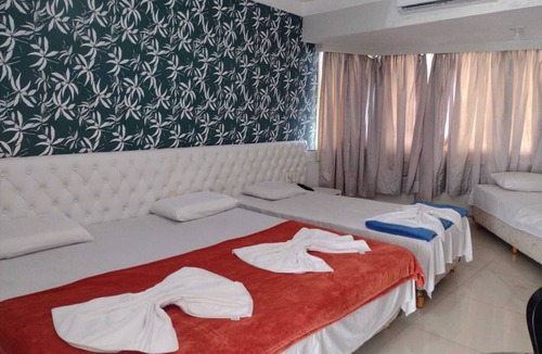 Santana Hotel | Feira Palace Hotel