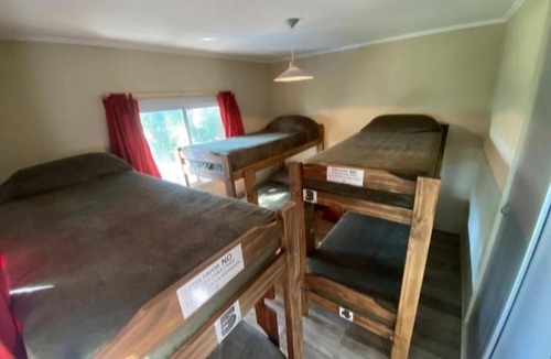 Sierra de los Padres Hostel | Ficus de la Sierra