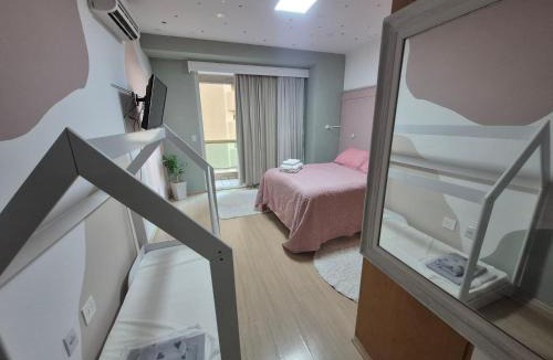 Alphaville Industrial Apartment | Flat completo e bem localizado em Alphaville com garagem e Alexa