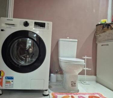 Alphaville Industrial Apartment | Flat completo e bem localizado em Alphaville com garagem e Alexa