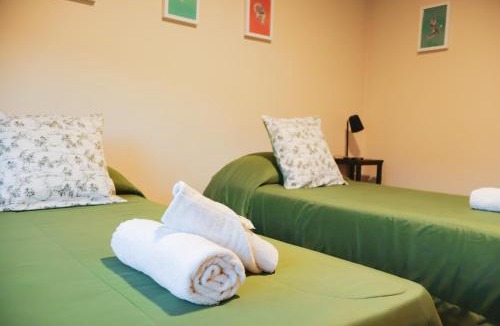 Macrozona Meseta Cerro Calafate Hostel | Folk Hostel