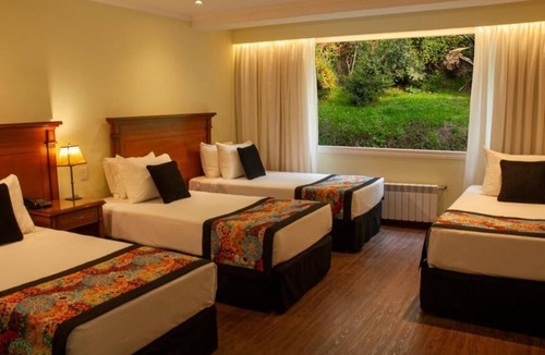 San Carlos de Bariloche Hotel | Four Garden-View Quadruple Rooms +Free Breakfast w/Pool & Spa Access