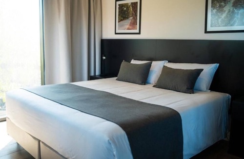 Villa Udaondo Hotel | Free Breakfast Included Modern Room Near Bosques de Palermo Nature