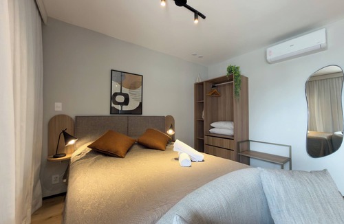 Perdizes Apartment | [GA 86] Apartment with AC nearby Allianz and Hospital. Einstein