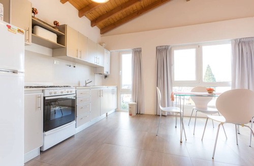 Belgrano Apartment | Gaia, Parking and Nahuel Huapi Lake View
