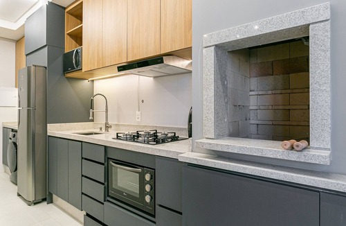 Florianopolis Apartment | Gastronomy | Commerce | Pool #TRINA04