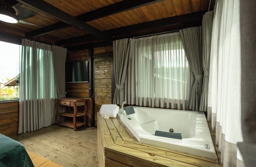 Paranagua House | Grajagan Surf Resort