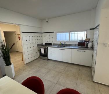 Historic Center Apartment | Gran departamento en Centro Aristides Villanueva Mendoza