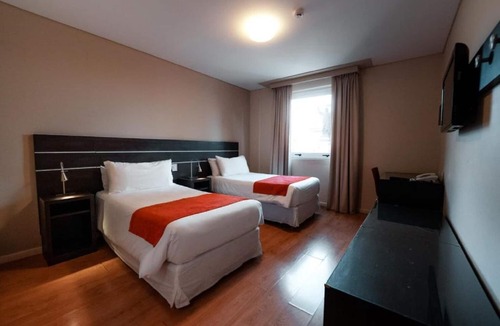 El Centro Hotel | Great Location! Walk to Plaza de Mayo, Casa Rosada & Cabildo | Hotel-Style