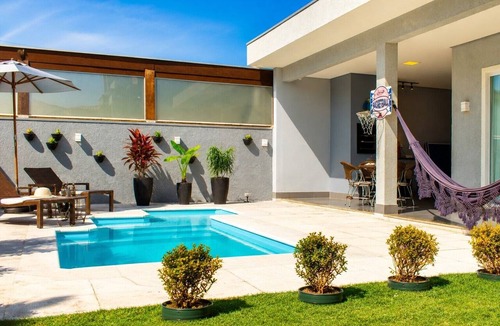 Canto Grande House | GREY HOUSE | Heated Pool 240 meters from the beach