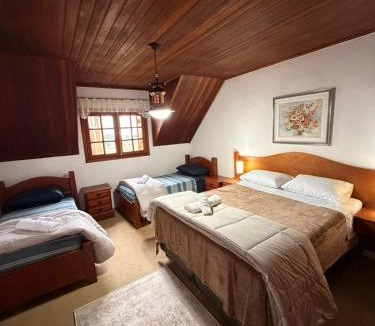 Campos do Jordao Hotel | Guest House Família