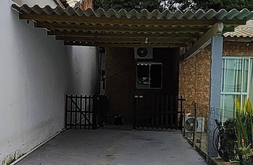 Muquem House | Guest house in Florianópolis